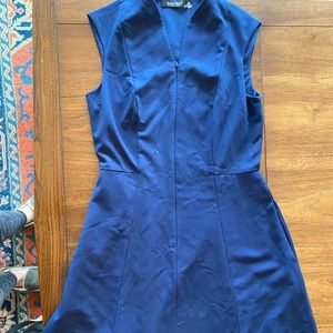 BLACK FRI $ DROP Ellen Tracy navy v neck